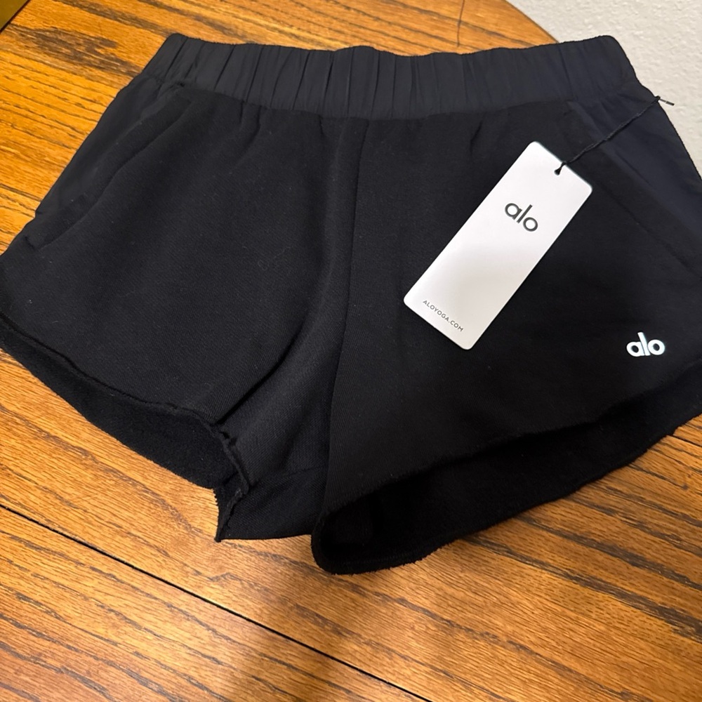 ALO Yoga Women's Black Athletic Shorts